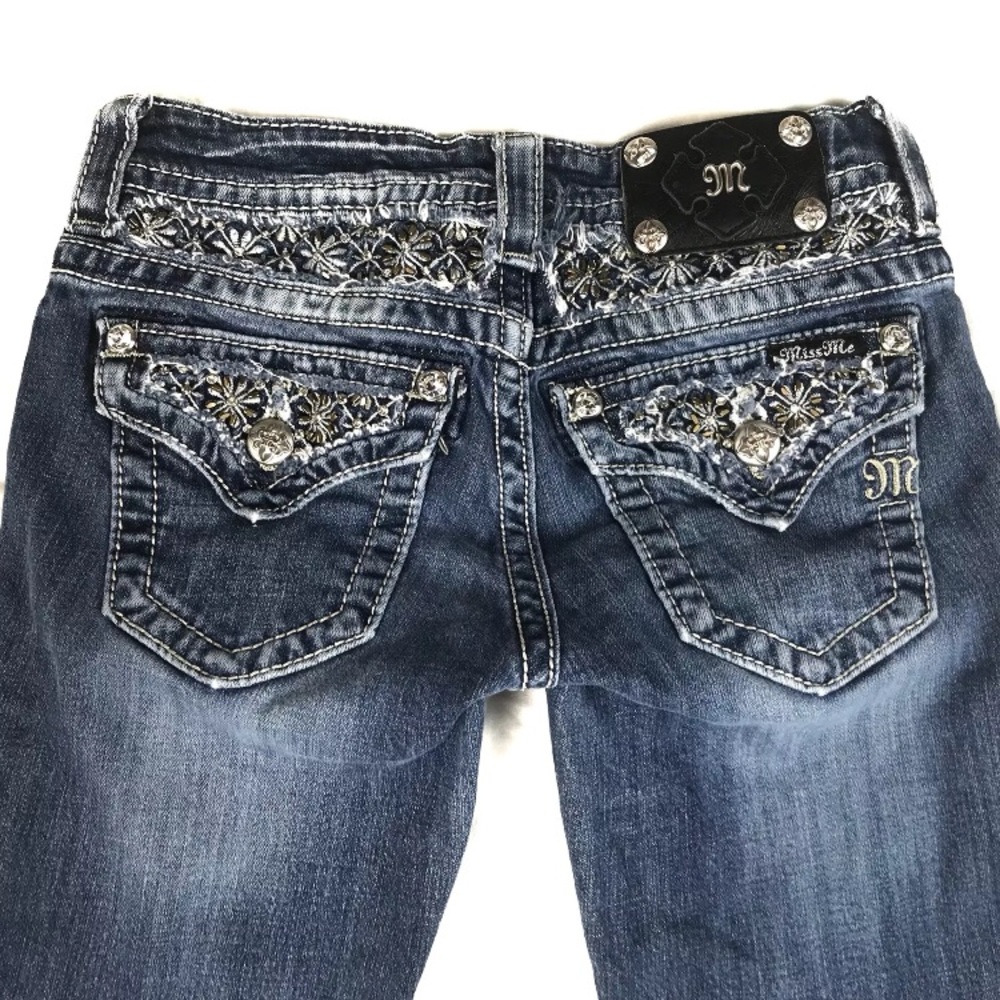 Miss Me Signature Rise Boot Beaded Flower Jeans